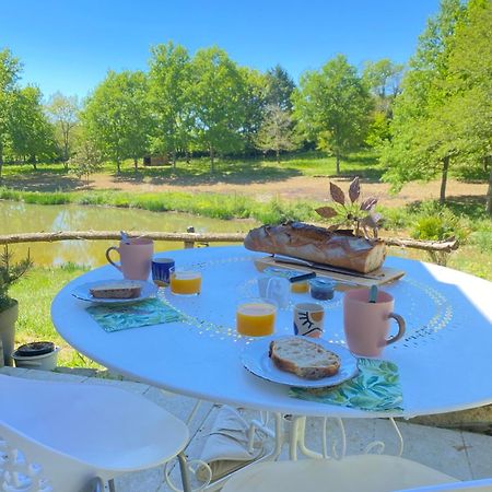 La Bastide Bed and Breakfast Armous-et-Cau Exteriör bild