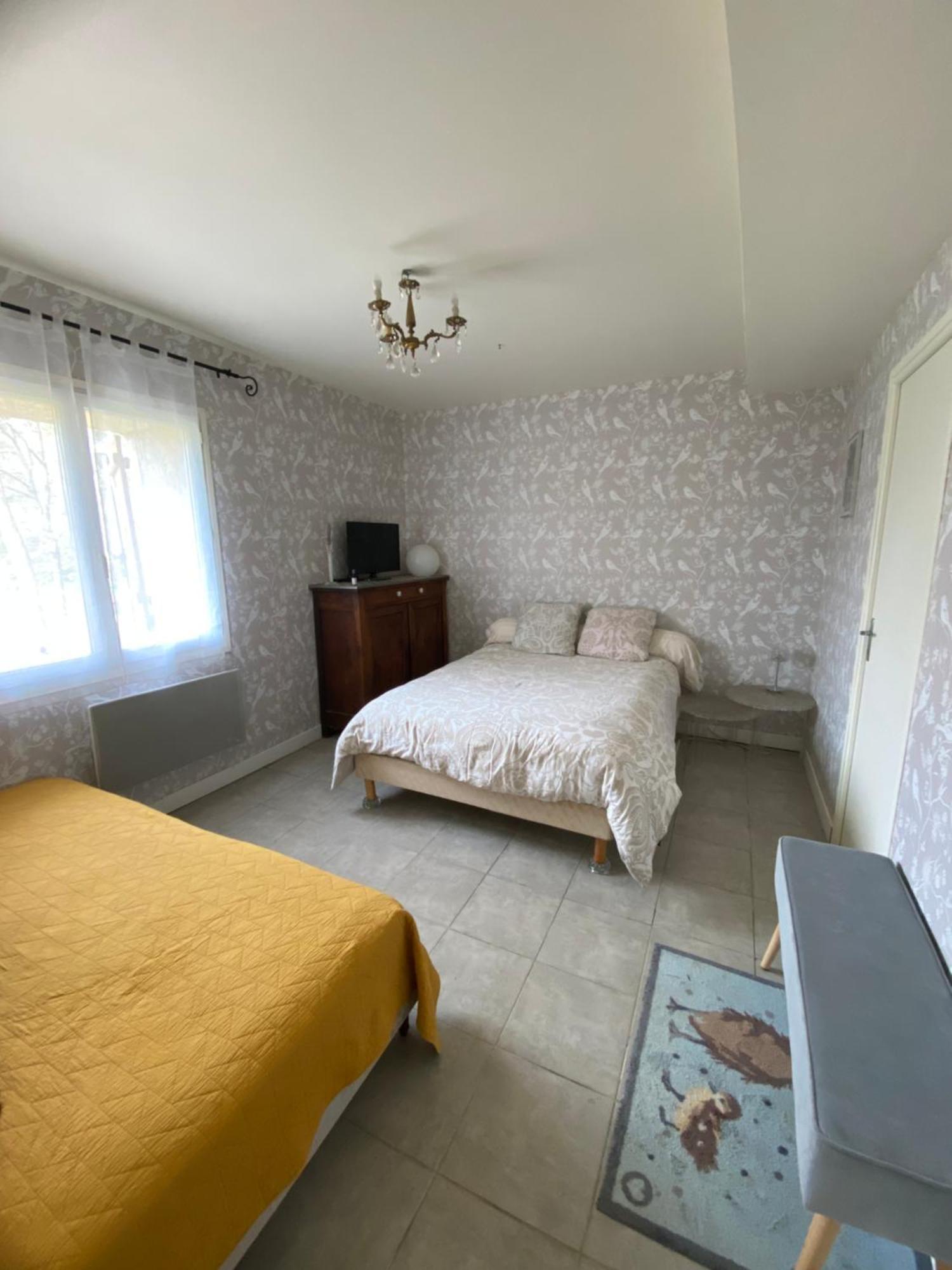 La Bastide Bed and Breakfast Armous-et-Cau Exteriör bild